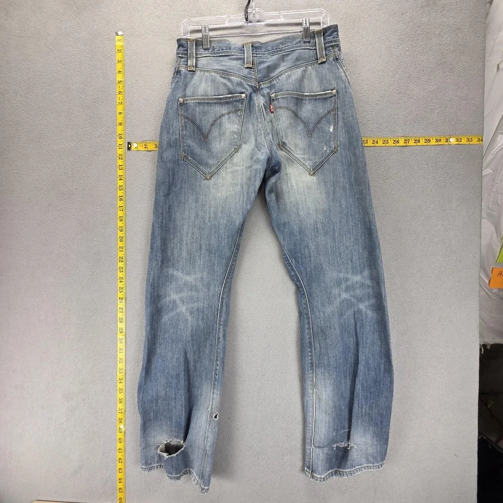 Vintage Levis Engineered Jeans Mens 29x32 Blue Twisted Medium Wash